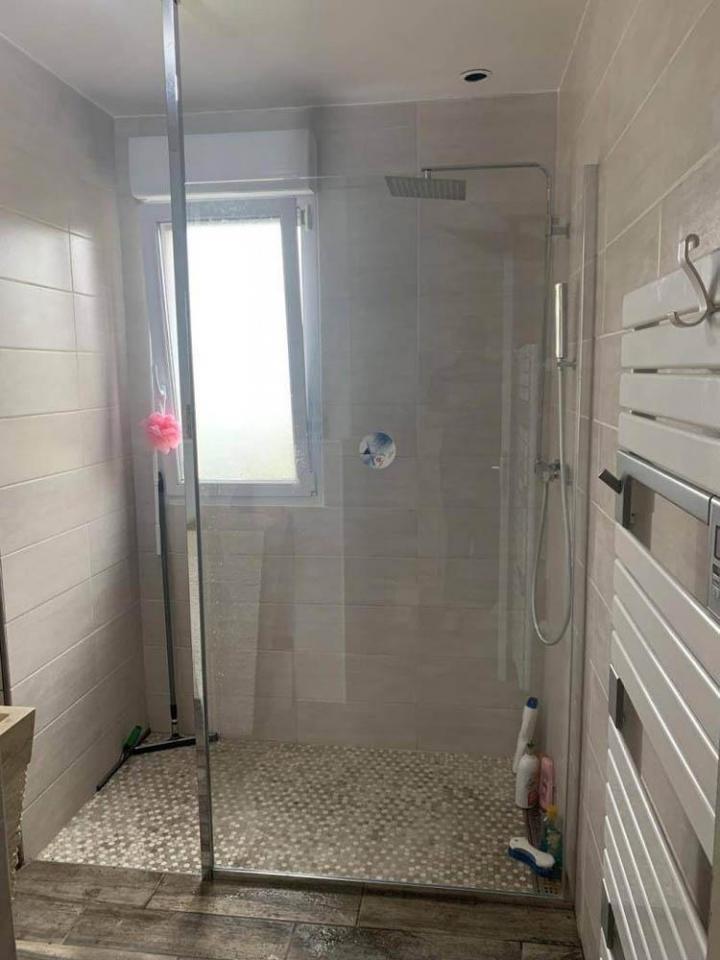  Pose de vitrage décoratif à Évreux